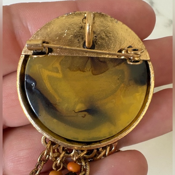 Vintage Noah’s Ark Enamel Brooch - Picture 10 of 10